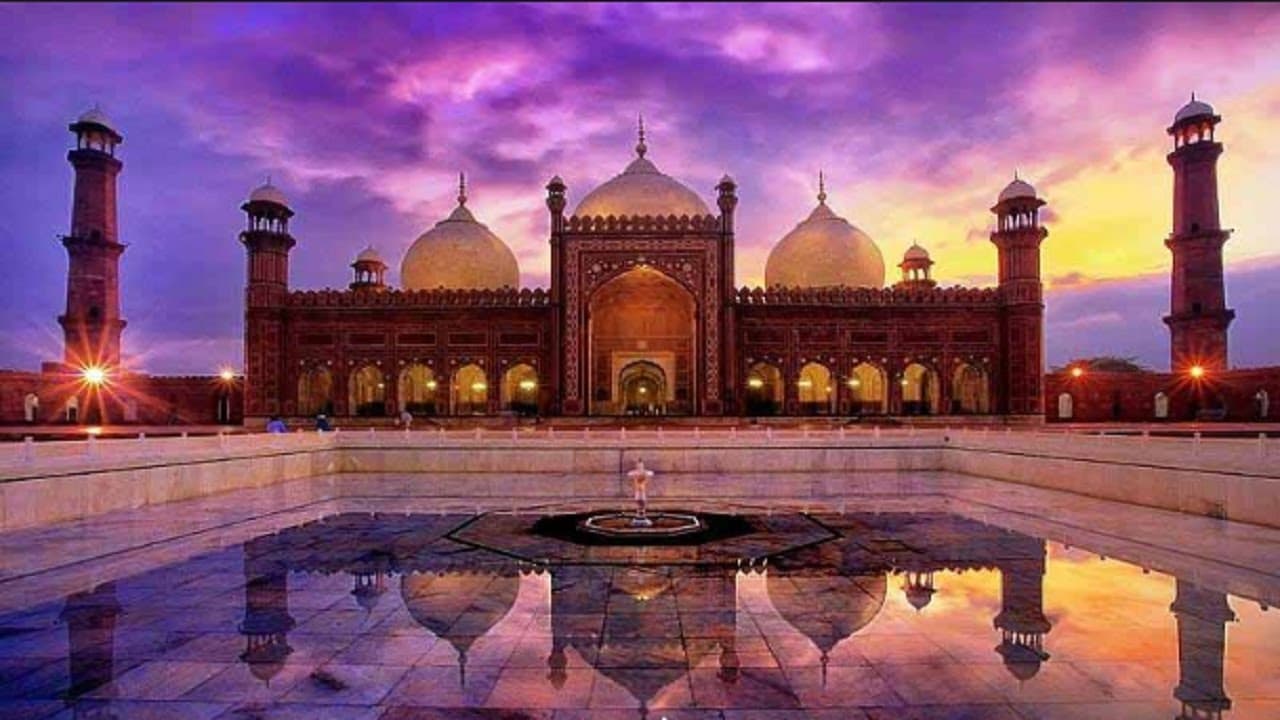 Image of the Badshahi Mosque Lahore  7