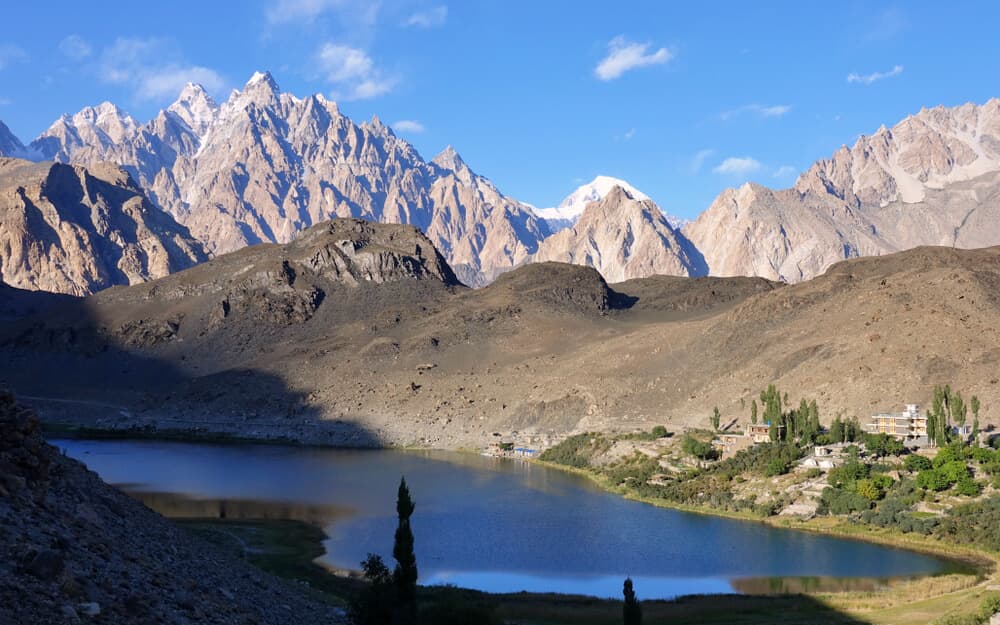 Image of the Borith Lake  8