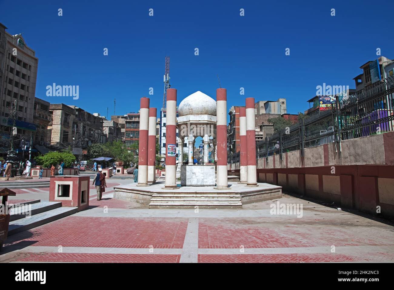 Image of the Chowk Yadgar  5