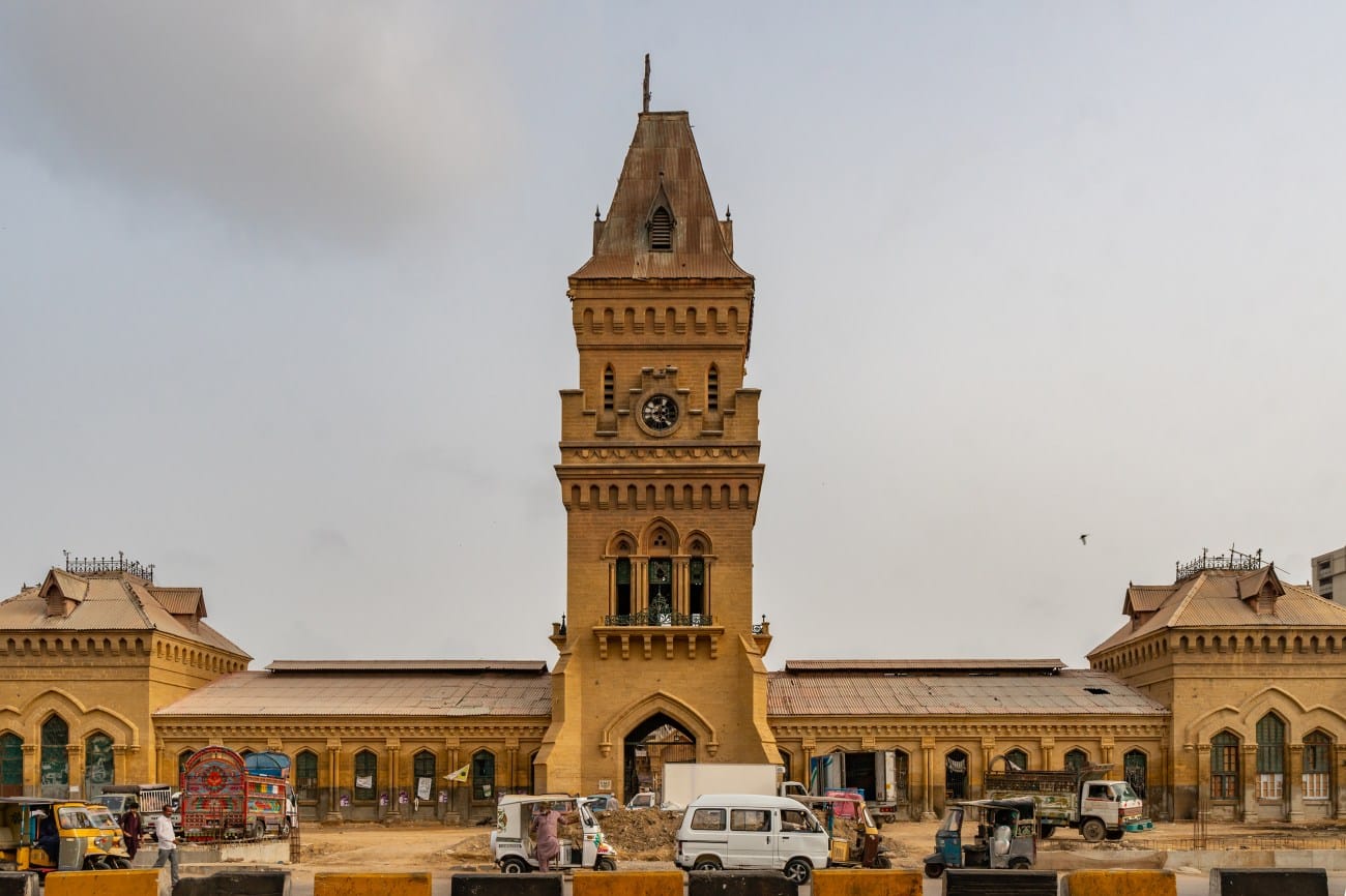 Image of the Empress Market  8