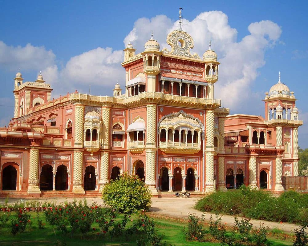 Image of the Faiz Mahal  1