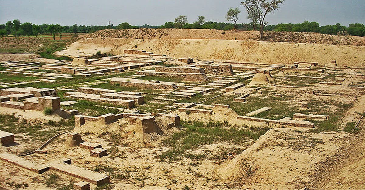 Image of the Harappa Archaeological site  1