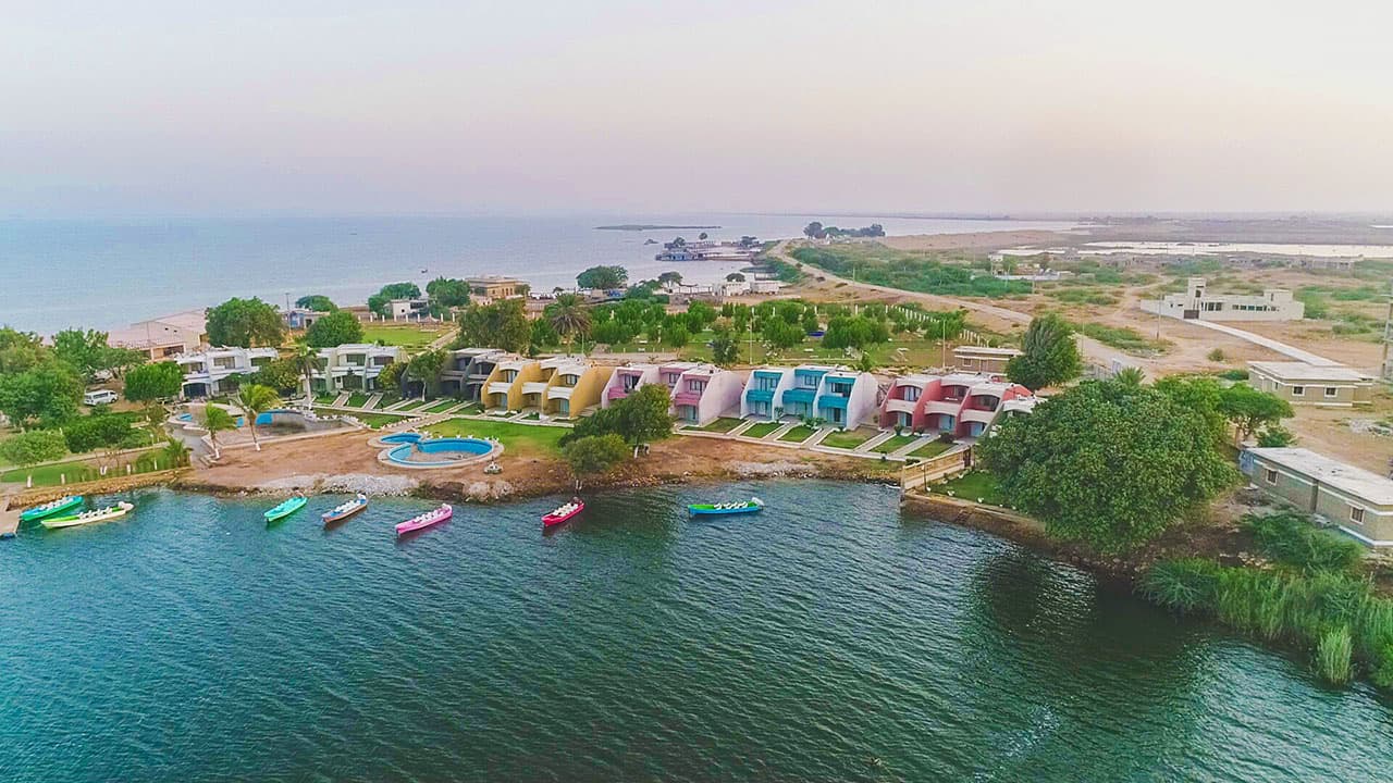 Keenjhar Lake