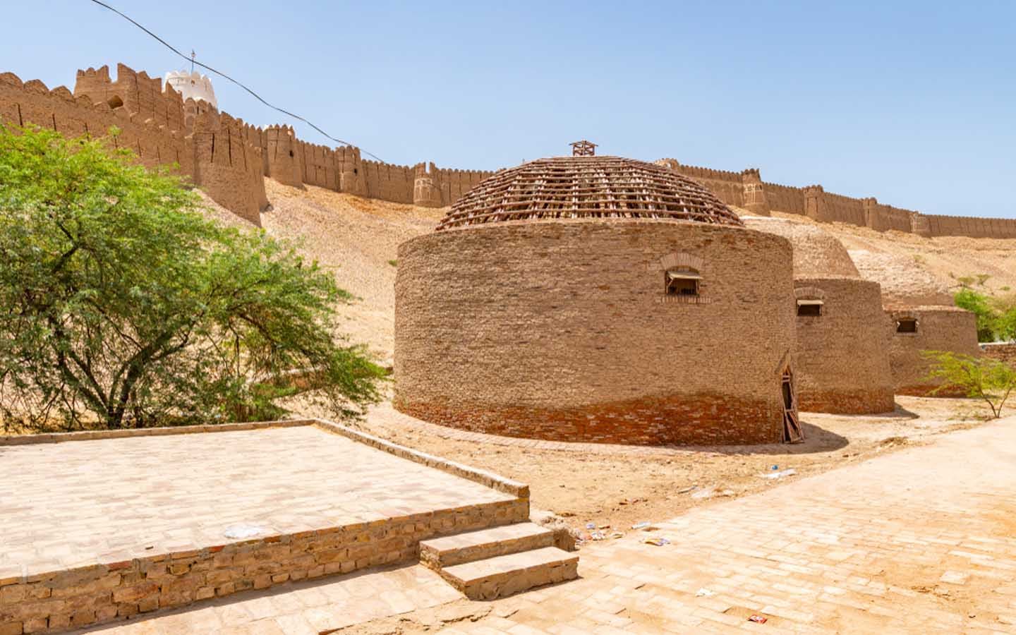 Image of the Kot Diji Fort  7