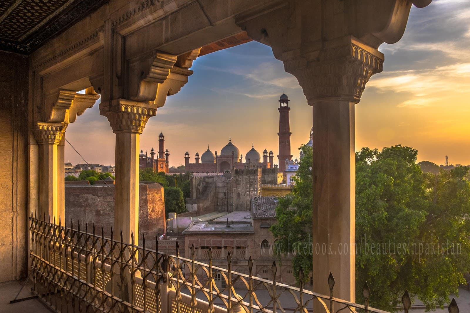 Image of the Lahore Fort  6