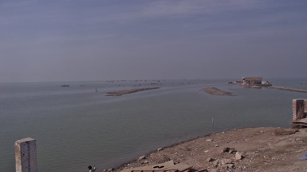 Image of the Manchar Lake  5