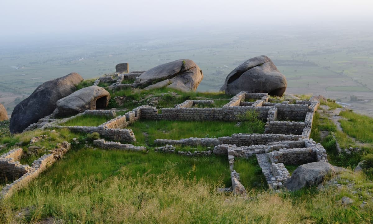 Rani Gat Buddhists Ruins