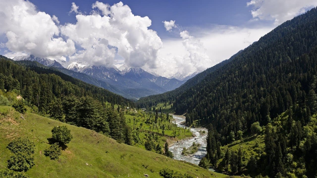 Image of the Samahni Valley  3