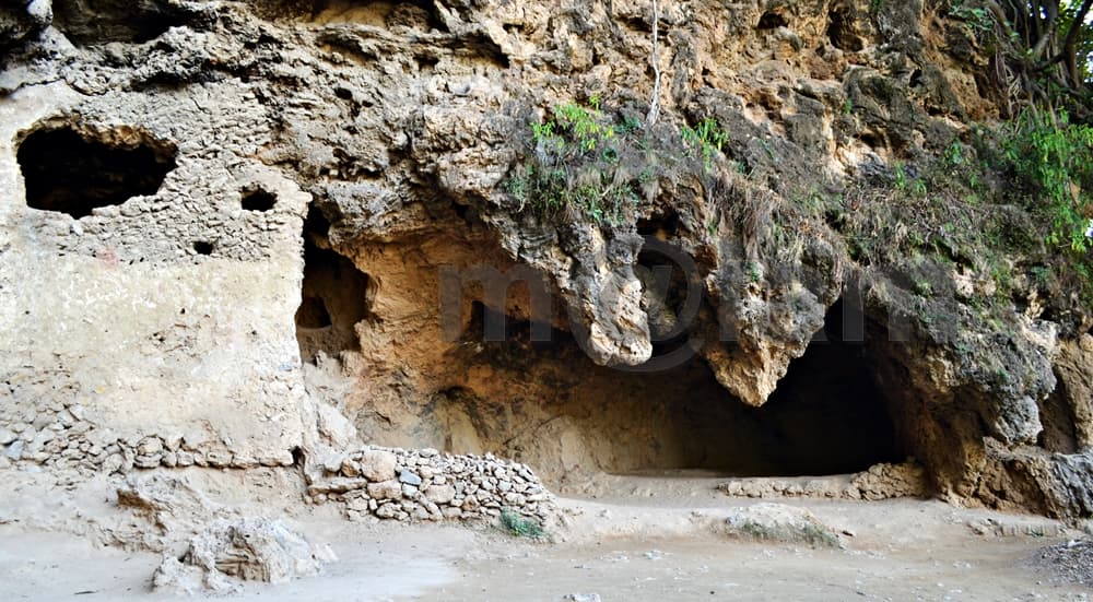 Image of the Shah Allah Ditta Caves  5