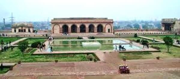 Image of the Shahi Bagh Peshawar  7