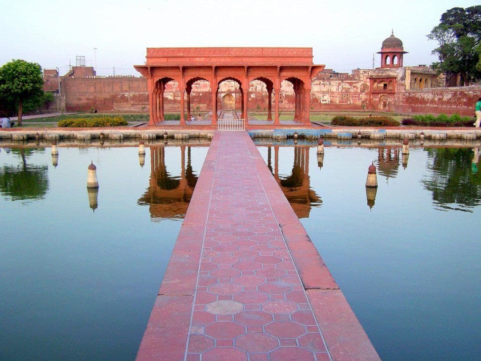 Image of the Shalimar Gardens Lahore  6