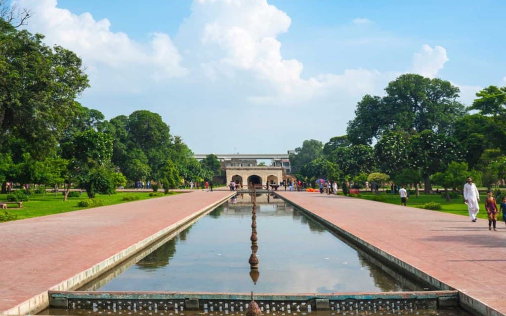 Image of the Shalimar Gardens Lahore  8