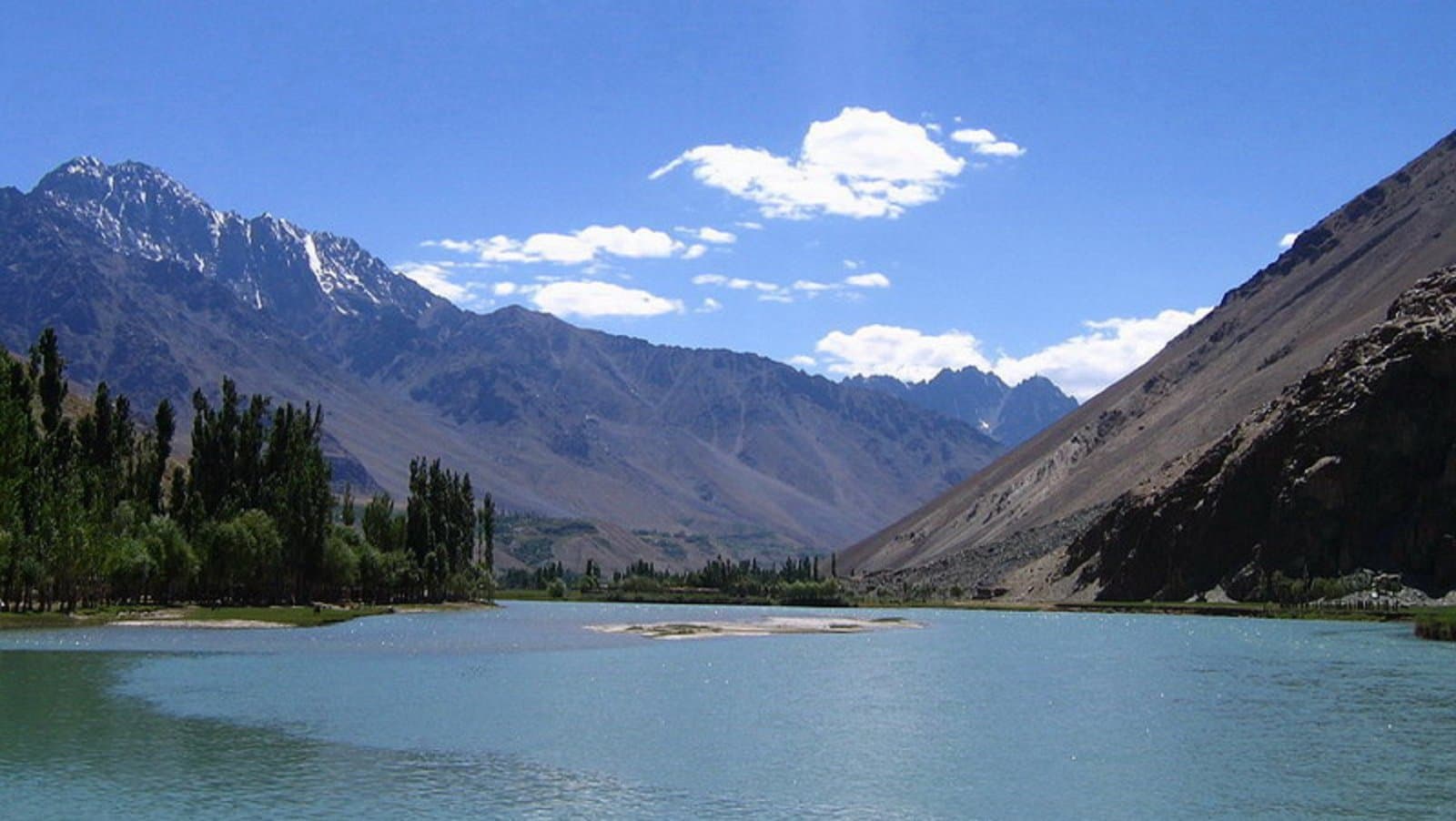 Shandur Lake