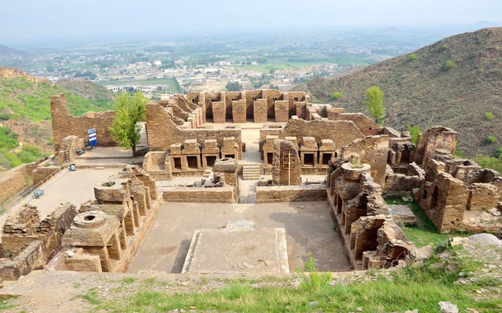 Takht-i-Bahi