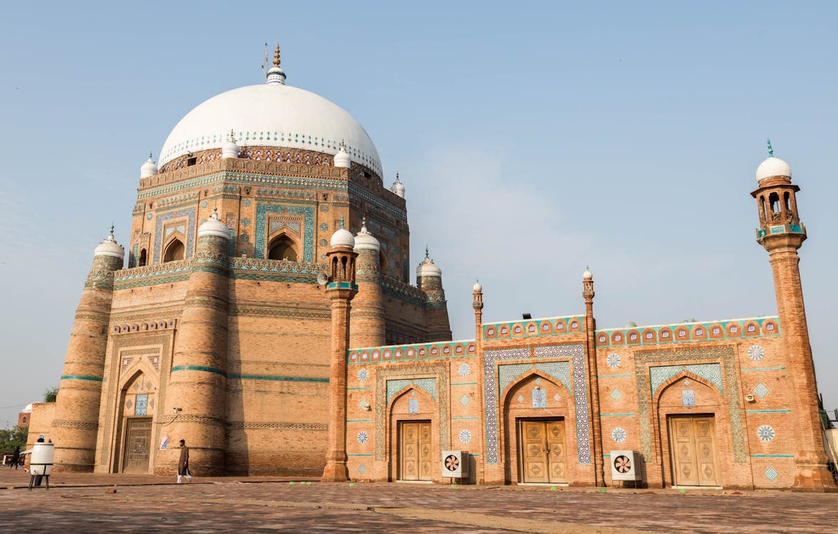 Image of the Tomb of Shah Rukn e Alam  3