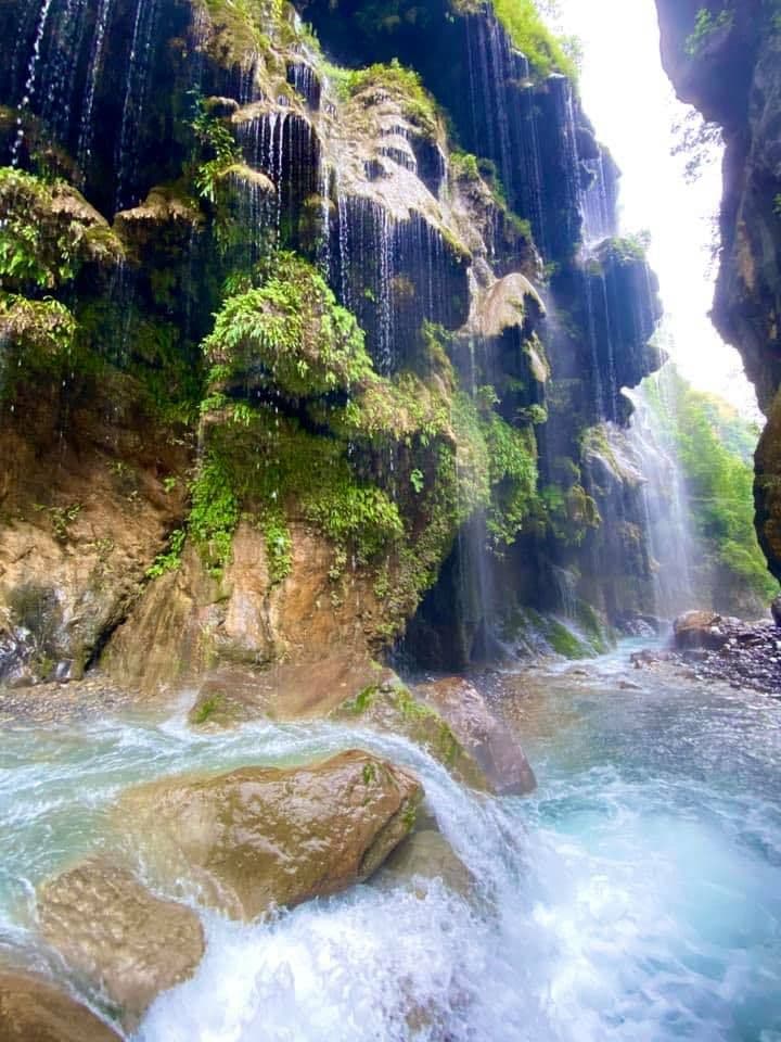 Image of the Umbrella Waterfall  1