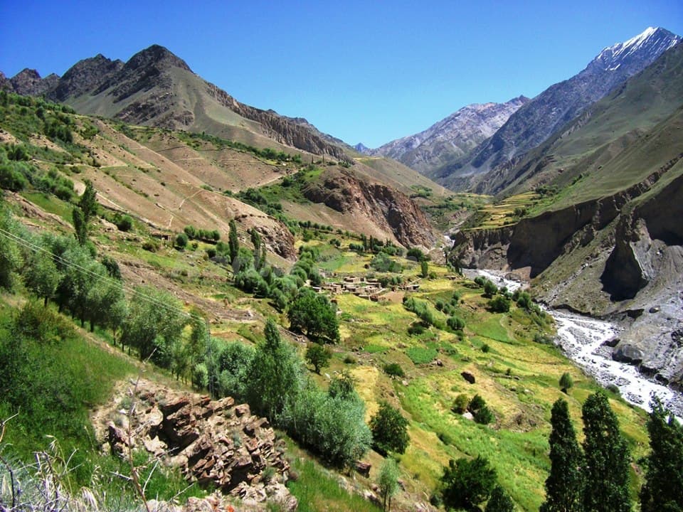 Image of the Yasin Valley  8